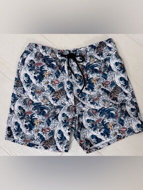 Men's White & Navy Surf Print Swim Trunks